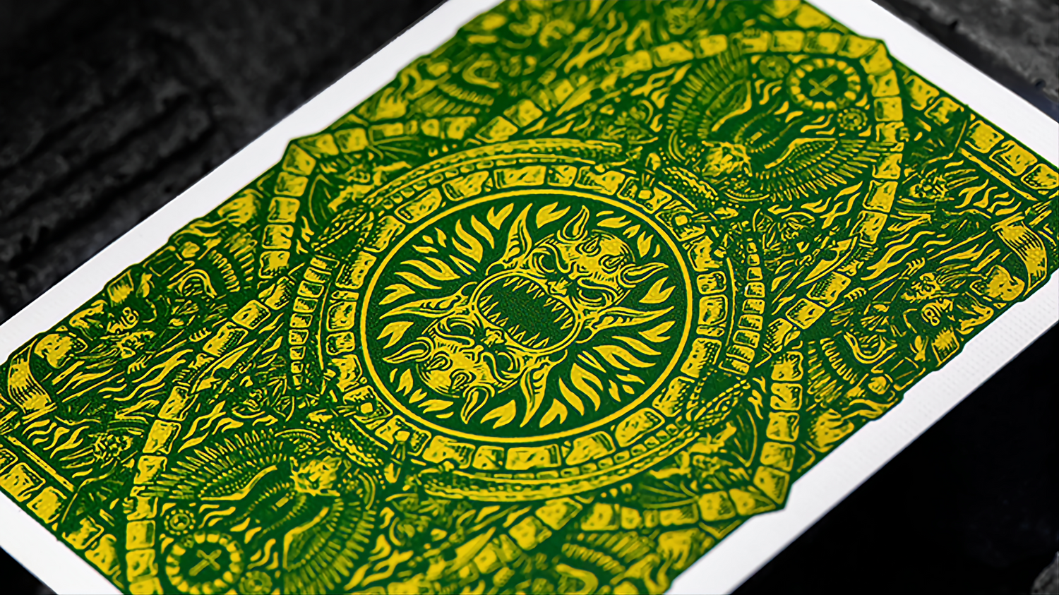 Inferno Emerald Blaze Edition by Darkside Playing Card Co. : Playing Cards, Poker, Magic, Cardistry,singapore